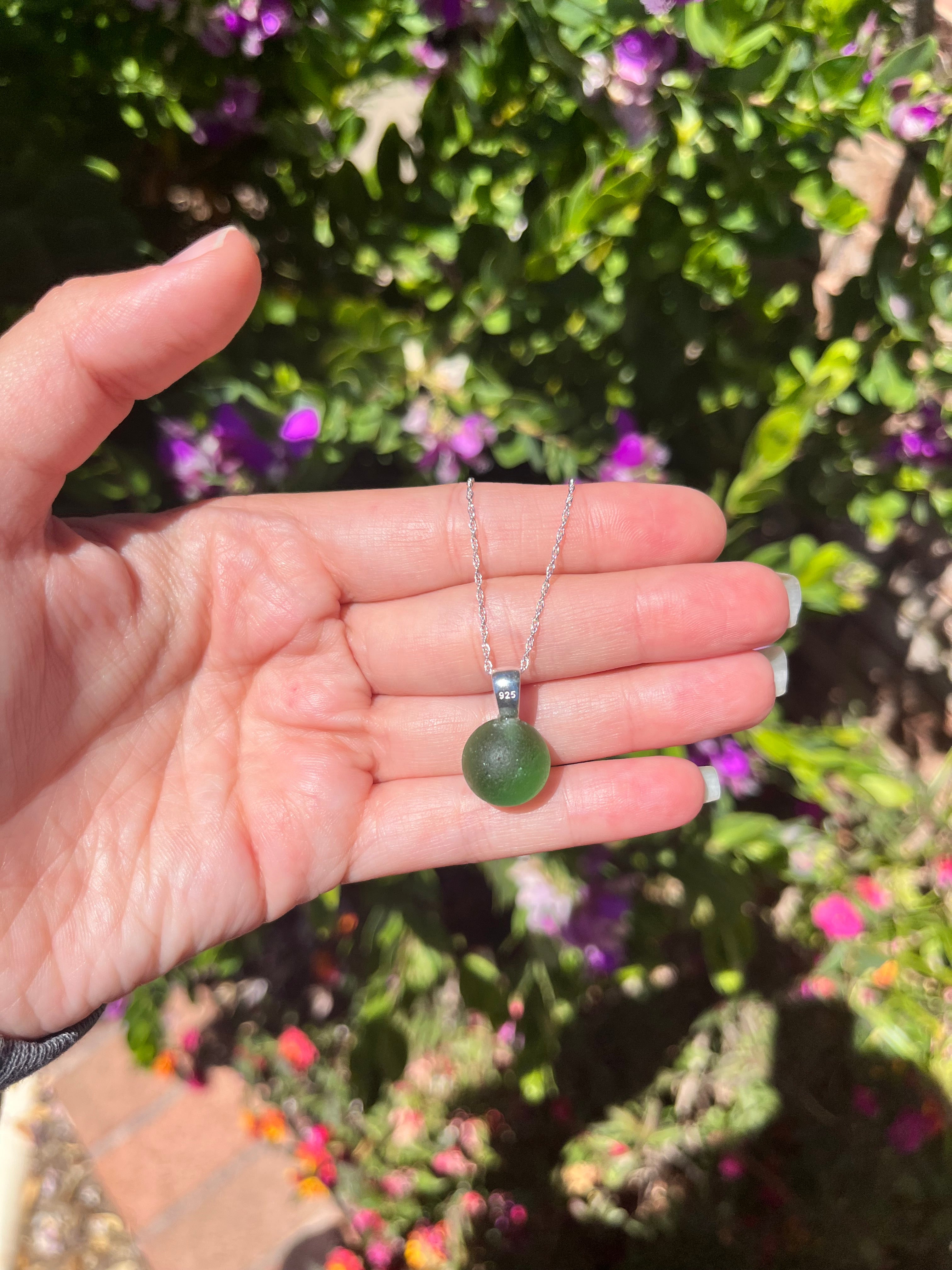 Sea Glass Marble Necklace in Kelly Green