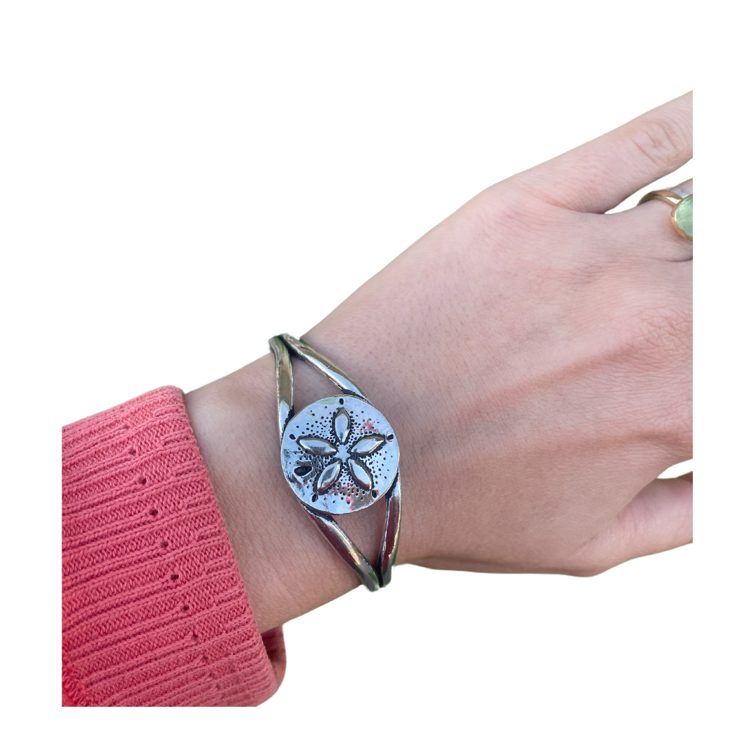 Sand Dollar Adjustable Bracelet